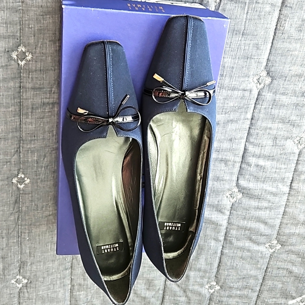 Stuart Weitzman Navy Crepe Pump Size 8.5